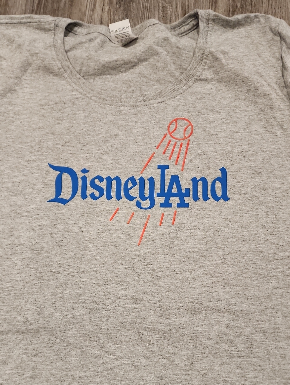 Disneyland x LA Dodgers Tee | Handmade Graphic Shirt | Women’s Large | MLB Disne